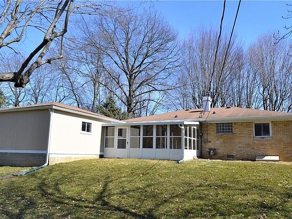 4th image of 1232 N Bauman St