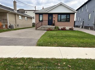 85 Floral Pkwy, Toronto, ON M6L 2C3