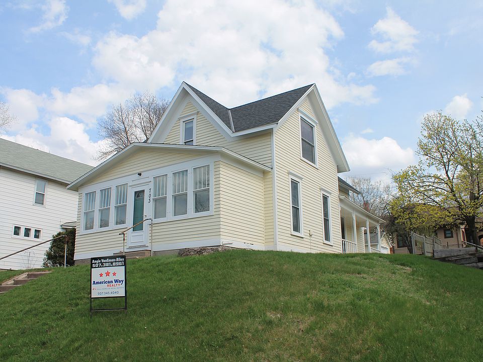 1st image of 703 N 4th St