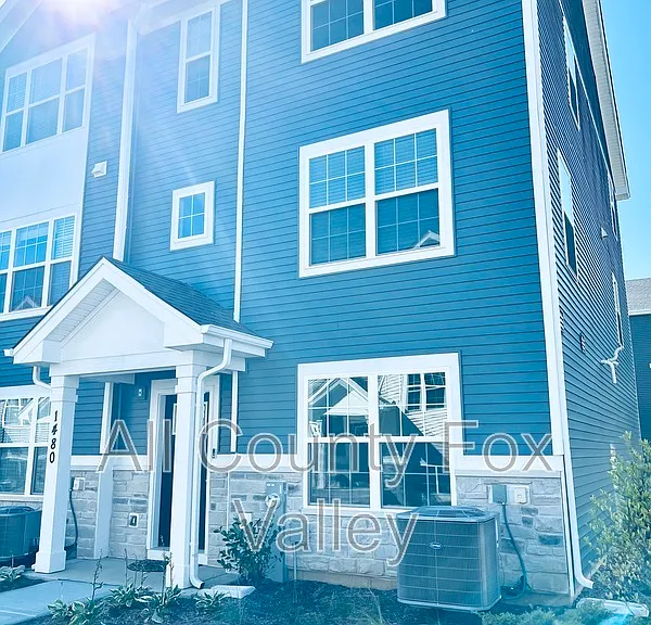 1480 Yosemite Way — Photo 16