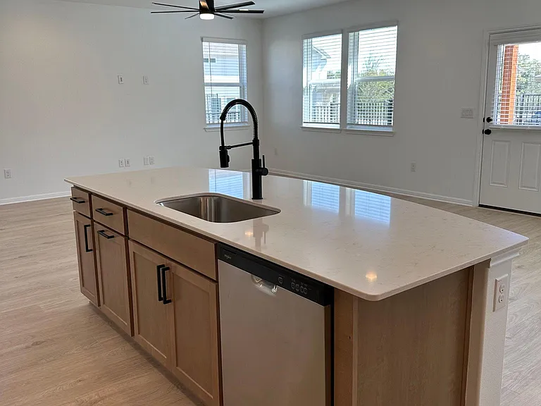 1021 Legend Milton Ln — Photo 14