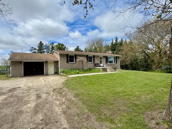 23 Union St N, Brockton, ON N0G 2V0