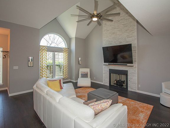 2nd image of 3706 S 194th East Ave