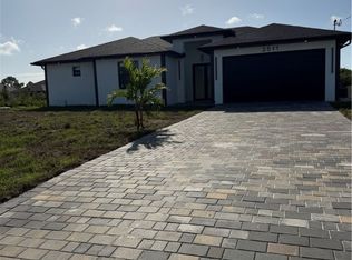 2511 30th St SW, Lehigh Acres, FL 33976