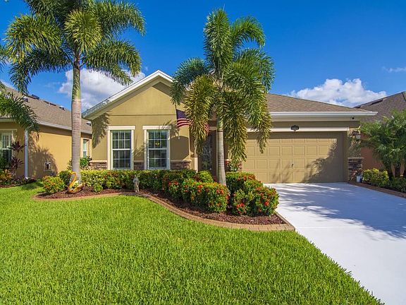 2nd image of 8092 Westfield Cir