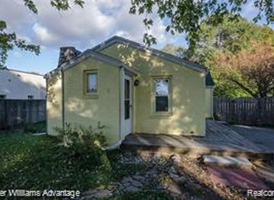 20406 Floral St, Livonia, MI, 48152