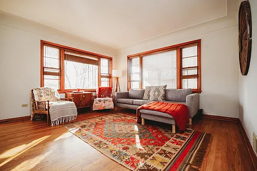 3255 S Pearl St #A Photo 1