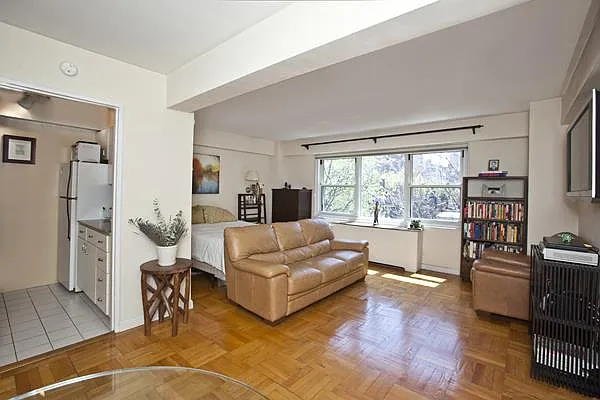 Sold by Maz Group NY | media 5
