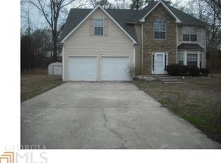 547 Easton Dr, Locust Grove, GA 30248