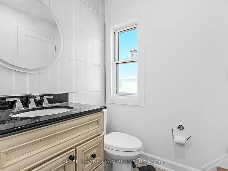 52 Lees Ave #2 — Photo 13
