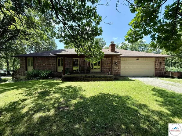 355 NW 51st Rd, Clinton, MO 64735