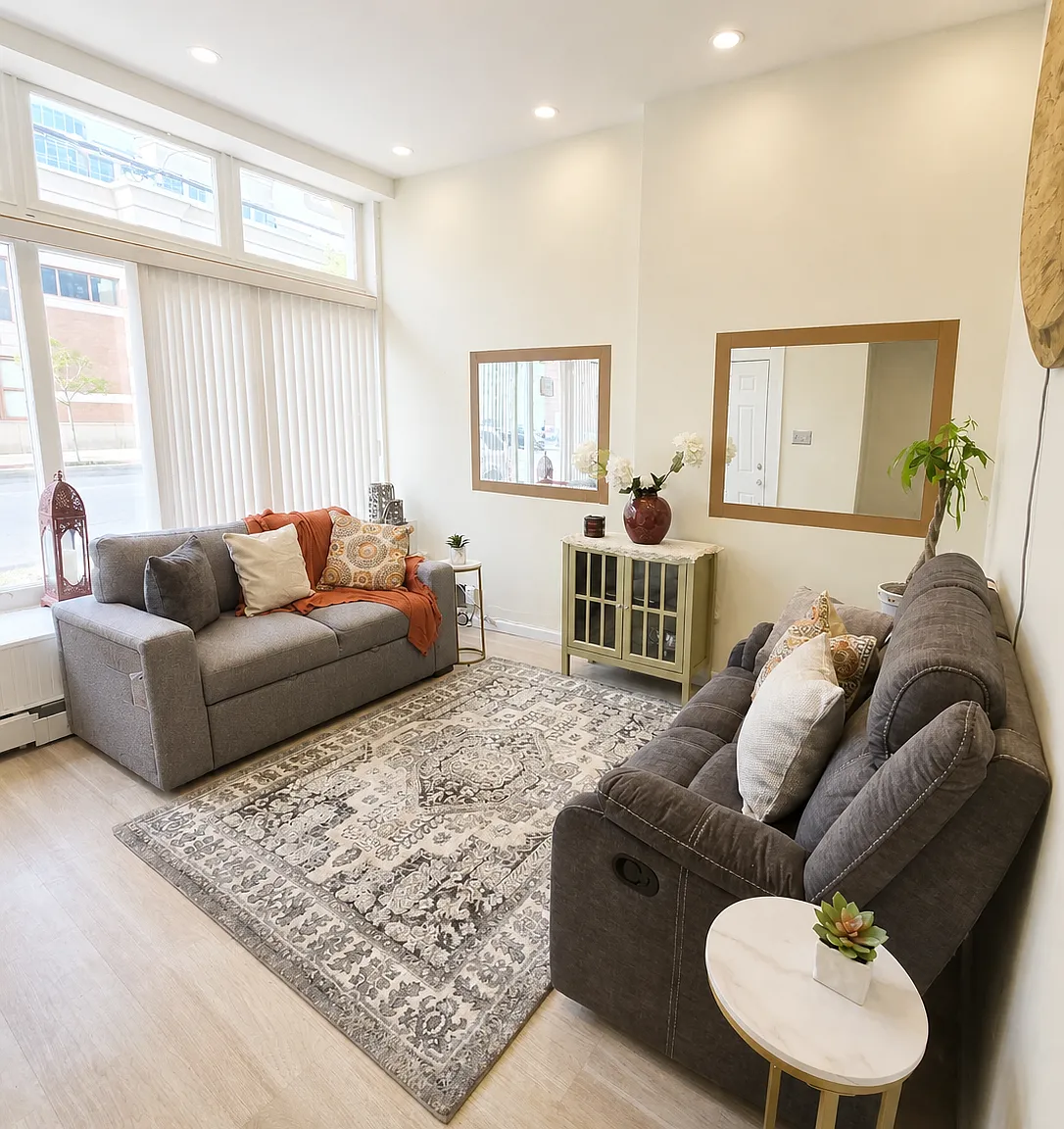 2 bed, 770 sqft, $2,500 — Photo 1