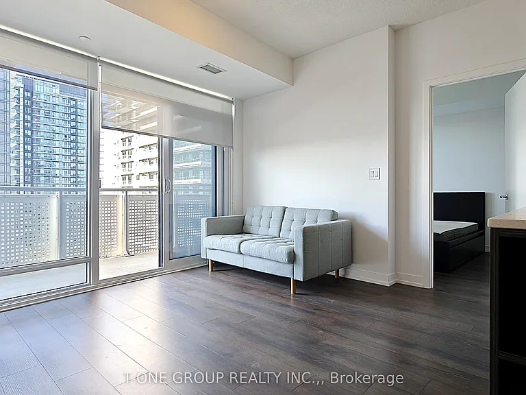 2520 Eglinton Ave W #722 — Photo 8