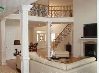 805 Alexis Ct, Virginia Beach, VA 23454