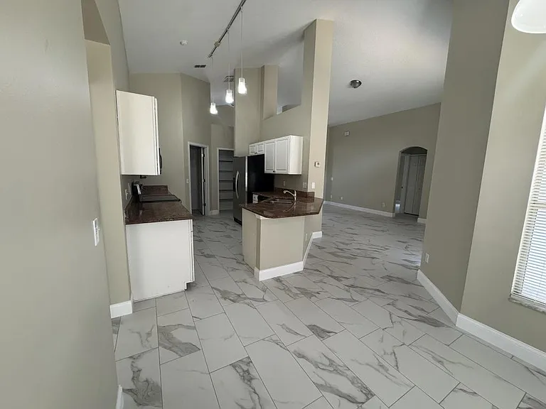 2347 Blake Way — Photo 11