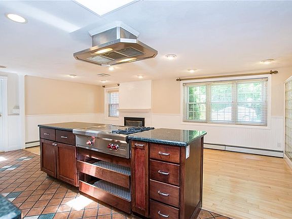 5th image of 24 Somerset St
