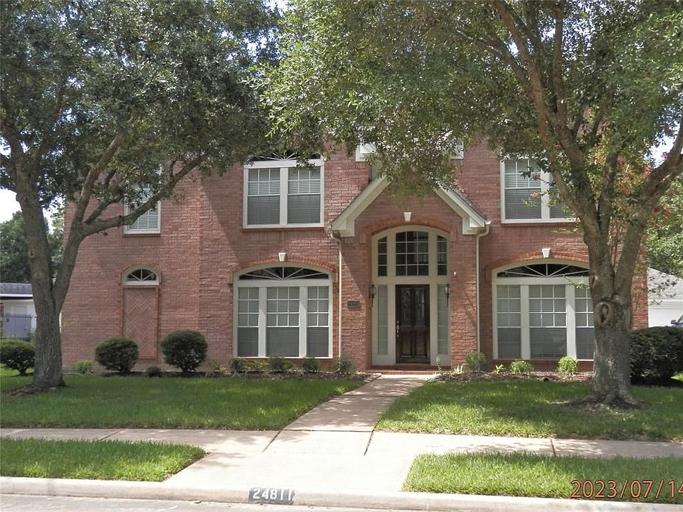 1st image of 24811 Mather Dr