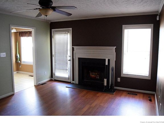 4th image of 600 Carriage Ln