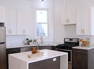 3250 W North Ave #2, Chicago, IL 60647