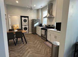 1738 W 18th St #2, Chicago, IL 60608