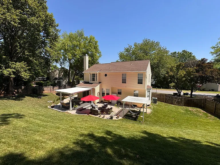 69 Spring Lake Dr — Photo 35