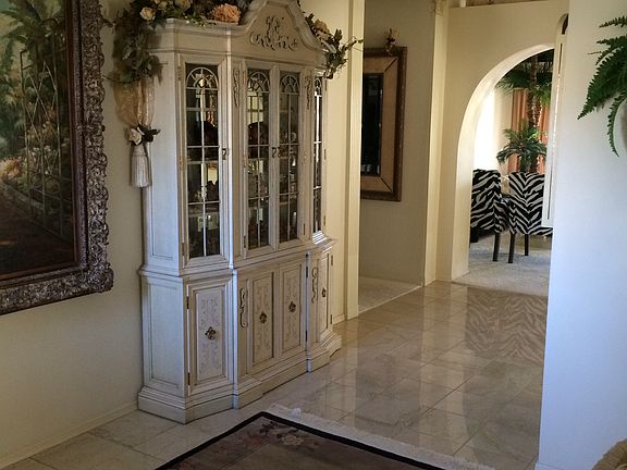 Entry way