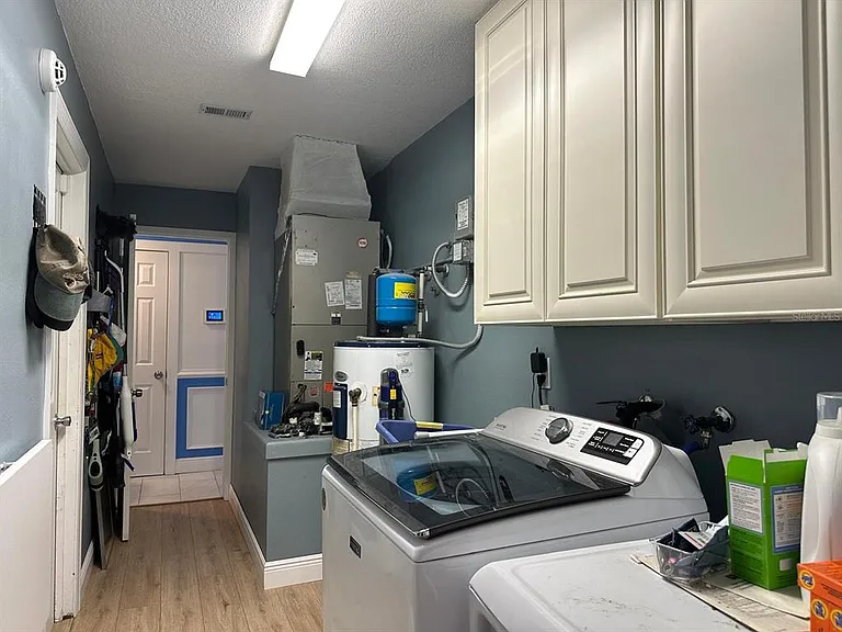 818 Mendoza Dr — Photo 25