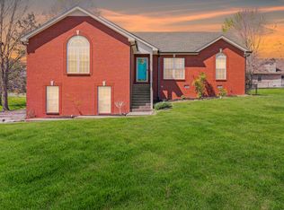 5009 Lanier Dr, Greenbrier, TN 37073