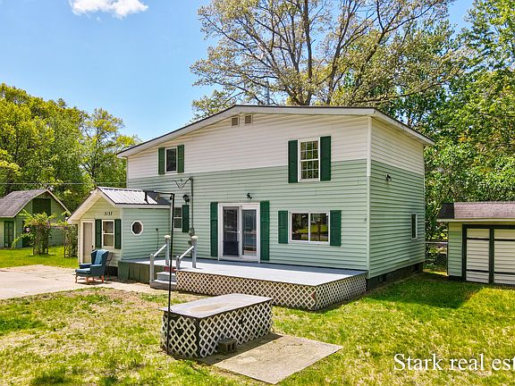2nd image of 3137 Klug St