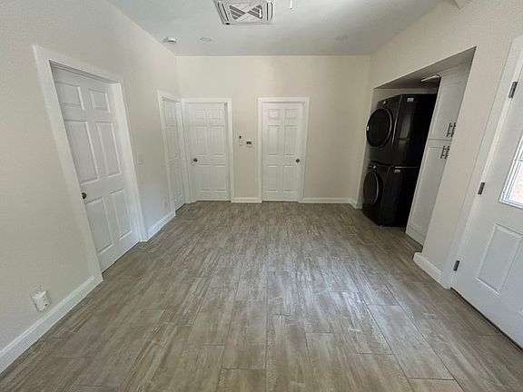 4th image of 6820 Sundown Dr