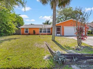 540 Koutnik Rd SE, Palm Bay, FL 32909