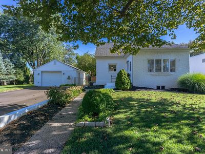 454 Elmwood Ave, Feasterville Trevose, PA, 19053
