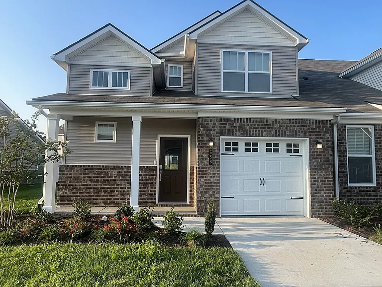 464 Alcott Way — Photo 1