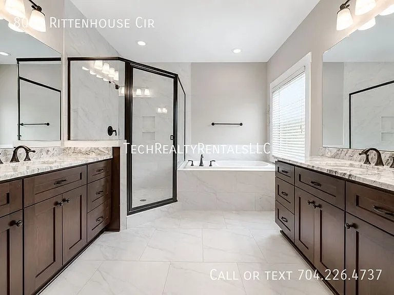 8003 Rittenhouse Cir — Photo 26