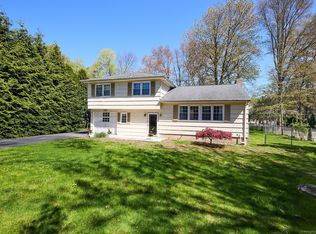 44 Woodway Rd, Stamford, CT 06907