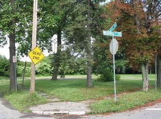 76 Lake Ave, Endicott, NY 13760