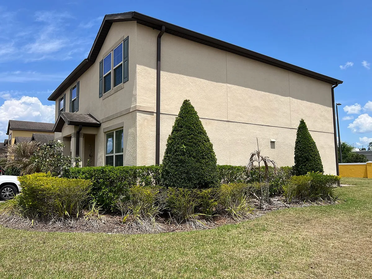 Building Photo - 1608 Regal River Cir