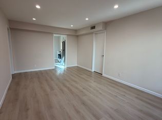 1134 E Doran St #1, Glendale, CA 91206