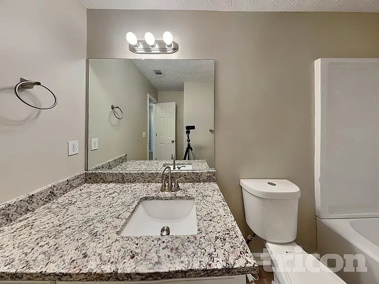 1485 Rose Pointe Dr — Photo 13