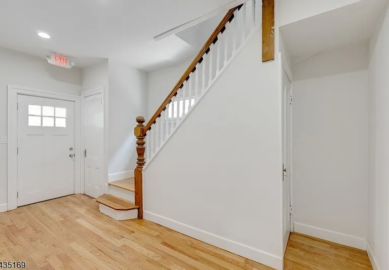 161 Ashland Ave #2 — Photo 14