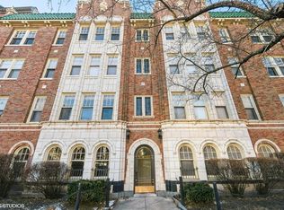 1824 N Lincoln Park W #100B, Chicago, IL 60614