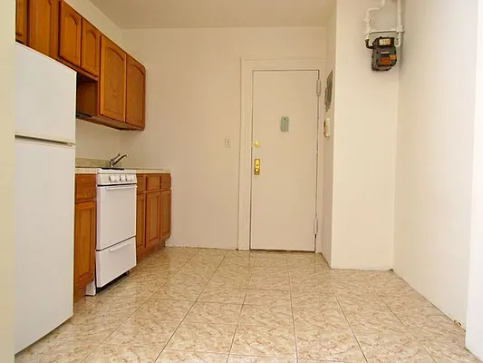 Rented by Landmark Real Estate | media 14