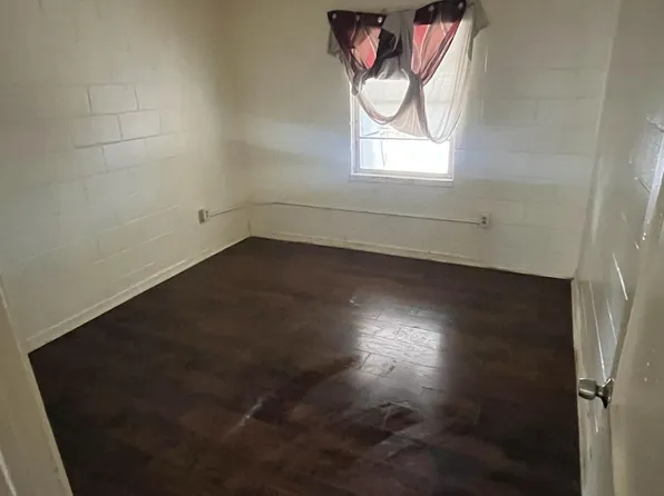 301 S East St #5, Leesburg, FL 34748