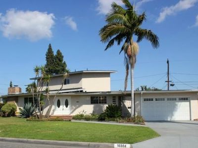 10304 Bellman Ave, Downey, CA, 90241