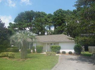 14 Rebecca Cir, Hilton Head Island, SC 29926