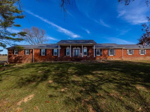 827 Talmage Mayo Rd, Harrodsburg, KY 40330