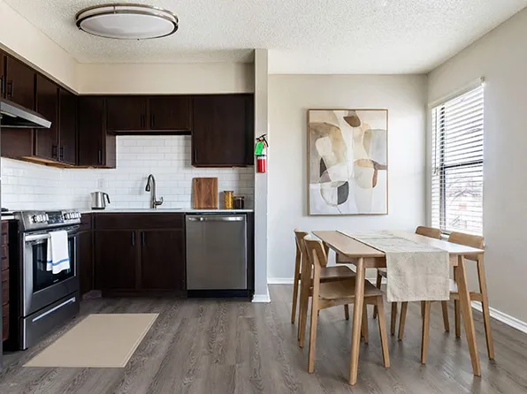 Creekside Apartment Homes