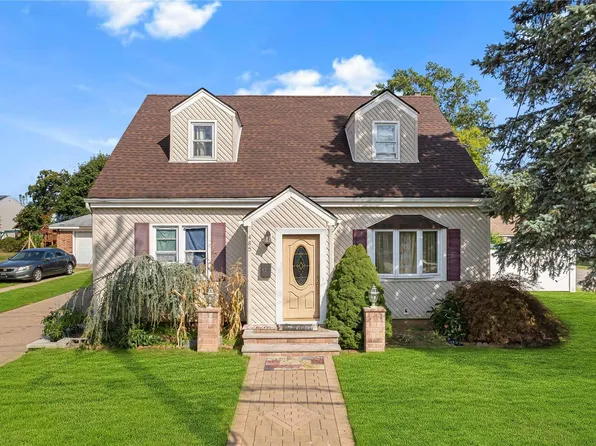 485 Chester Street, Uniondale, NY 11553