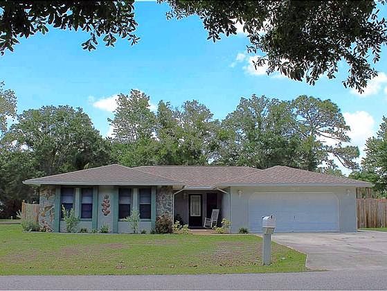 2nd image of 3900 Meridean Pl