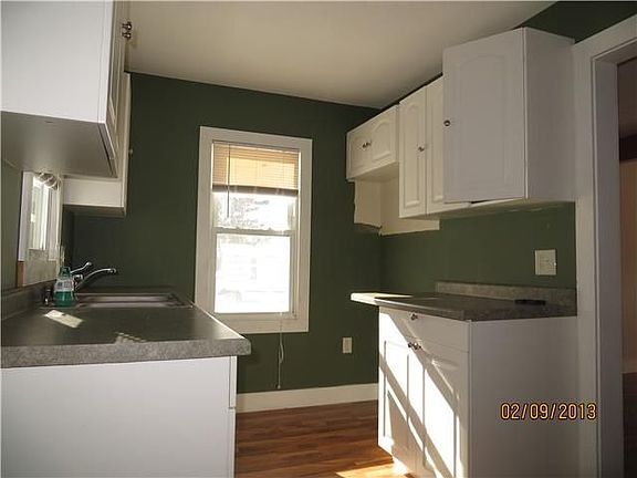 3rd image of 512 Hylewood Ave
